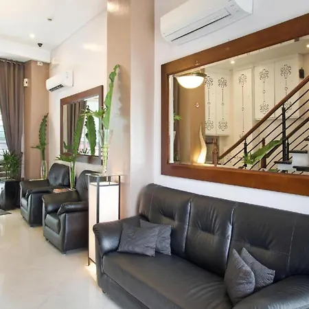 Belvilla Airport Stays Near Makati Manila Formerly Avitel Hotel